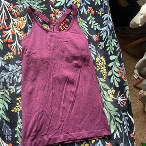 Lululemon tank top